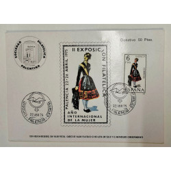 Máxima traje regional Palencia