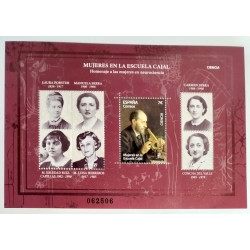Mujeres en la escuela de Ramón y Cajal 2025