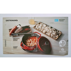 Gastronomía España en 19 platos Asturias: Fabada