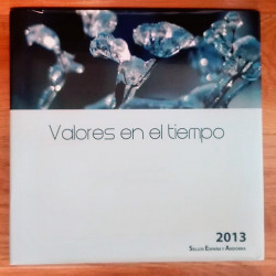 LIBRO FILATELICO CON SELLOS 2013 ESPAÑA Y ANDORRA