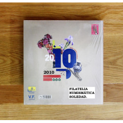 LIBRO FILATELICO CON SELLOS 2010 ESPAÑA Y ANDORRA