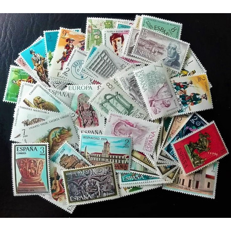 AÑO 1975 COMPLETO SELLOS